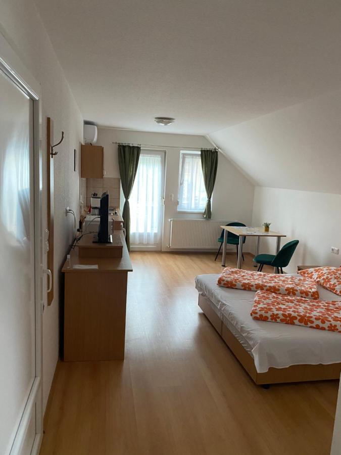 Bonita Apartmanház Appartamento Zalakaros Esterno foto