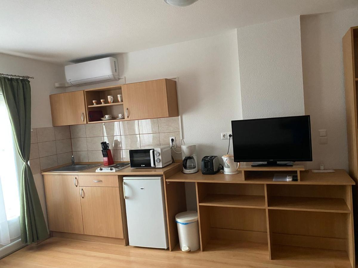 Bonita Apartmanház Appartamento Zalakaros Esterno foto