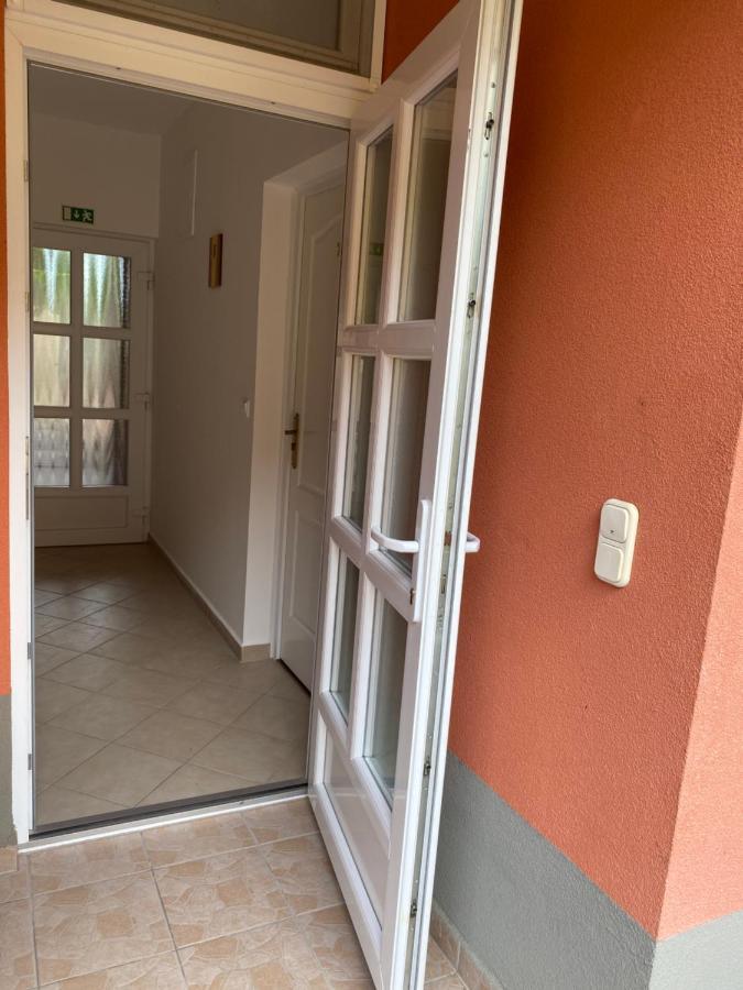 Bonita Apartmanház Appartamento Zalakaros Esterno foto